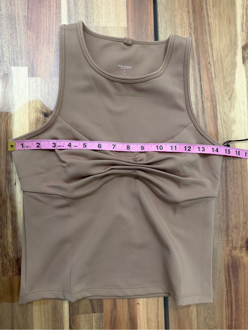 NWT Girlfriend Collective Quinn Twist Tank Top Taupe Brown Sz M - Picture 4 of 6